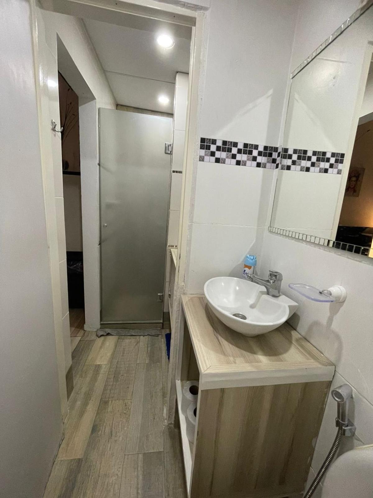 Ezeiza 2 Monoambiente Privado A 15 Minutos Del Aeropuerto Opcional Tranfer Desde Y Hacia El Aeropuerto De Ezeiza Las 24 Horas Pet Friendly 外观 照片